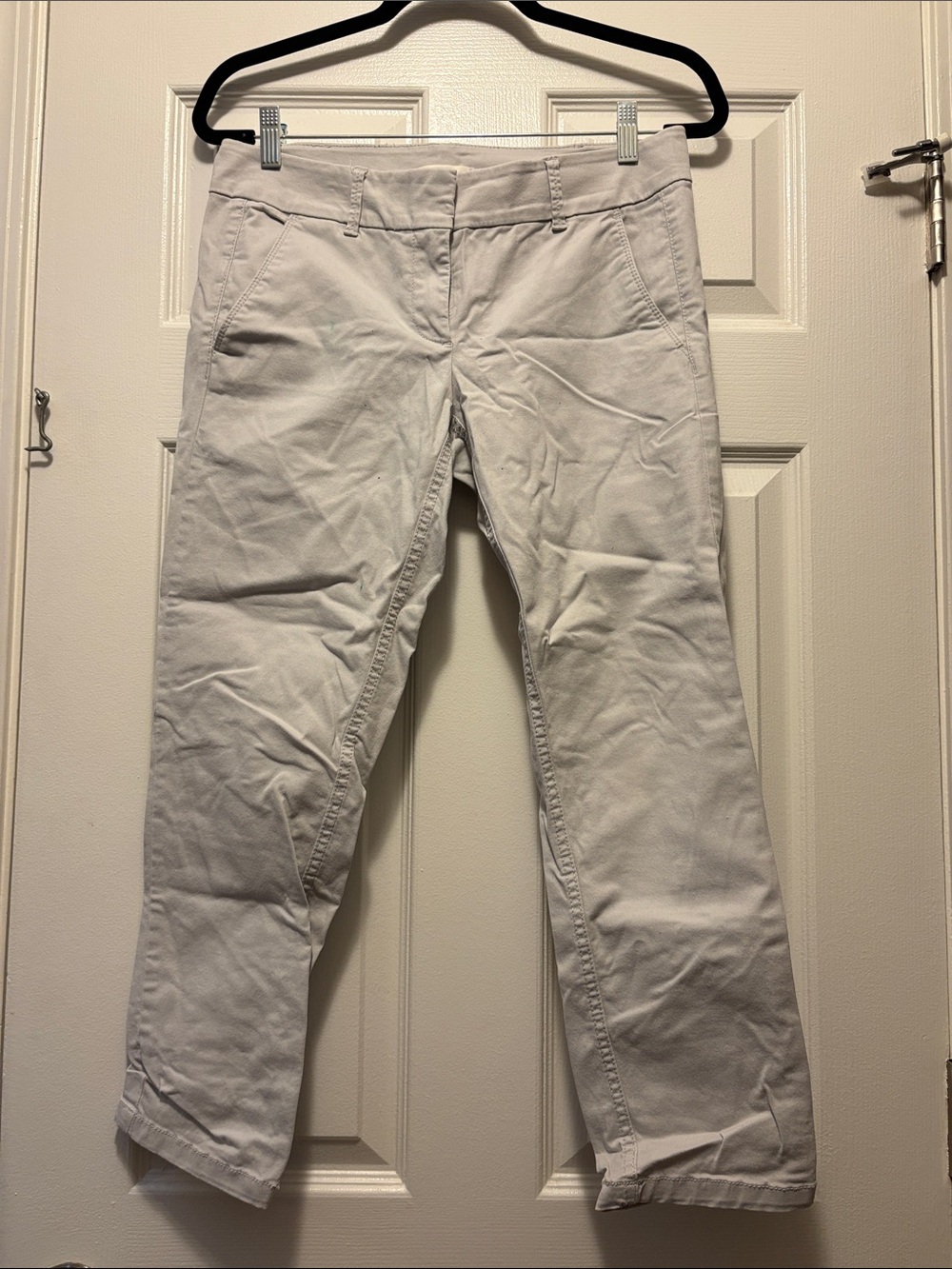LOFT Straight-Leg Jeans in Light Gray